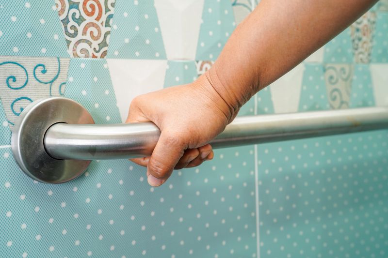 Grab Handle Installation